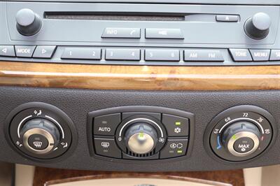 2007 BMW Z4 3.0i - Photo 32 - Jacksonville, FL 32211