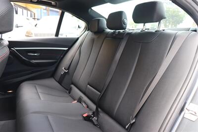 2018 BMW 3 Series 330i xDrive - Photo 17 - Jacksonville, FL 32211