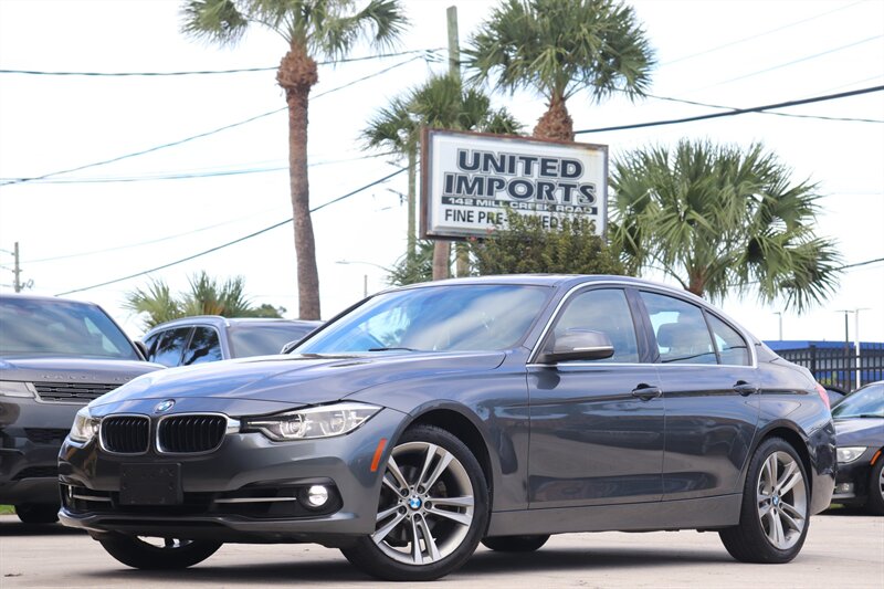 2018 BMW 3 Series 330i xDrive   - Photo 1 - Jacksonville, FL 32211