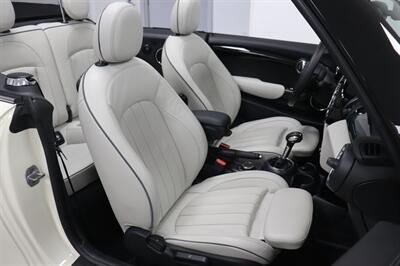 2019 MINI Convertible Cooper S   - Photo 19 - Jacksonville, FL 32211