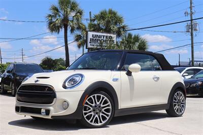 2019 MINI Convertible Cooper S   - Photo 9 - Jacksonville, FL 32211