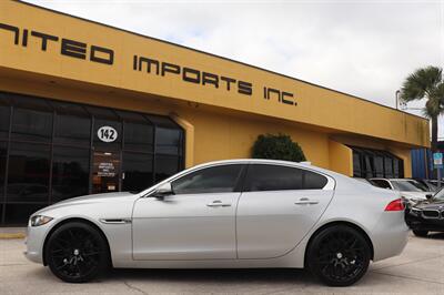 2019 Jaguar XE 25t - Photo 2 - Jacksonville, FL 32211