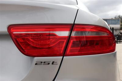 2019 Jaguar XE 25t - Photo 30 - Jacksonville, FL 32211