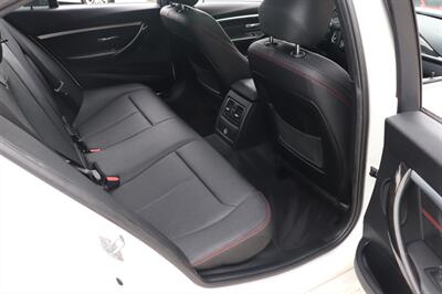 2017 BMW 3 Series 330i   - Photo 14 - Jacksonville, FL 32211