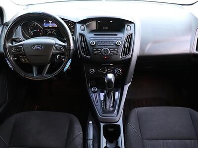 2016 Ford Focus SE   - Photo 19 - Jacksonville, FL 32211
