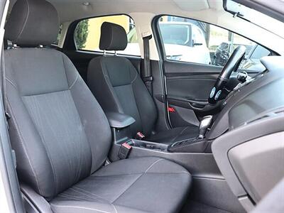 2016 Ford Focus SE   - Photo 13 - Jacksonville, FL 32211