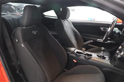 2016 Ford Mustang GT   - Photo 13 - Jacksonville, FL 32211