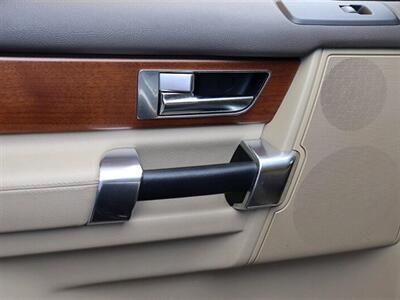 2016 Land Rover LR4 HSE - Photo 19 - Jacksonville, FL 32211