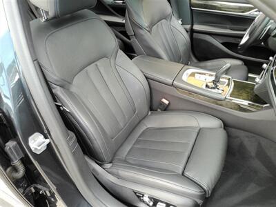 2019 BMW 740i  M Sport - Photo 12 - Jacksonville, FL 32211