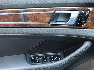 2017 Porsche Panamera 4 - Photo 52 - Jacksonville, FL 32211