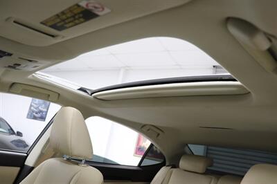 2017 Lexus ES 350   - Photo 39 - Jacksonville, FL 32211