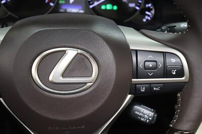 2017 Lexus ES 350   - Photo 33 - Jacksonville, FL 32211