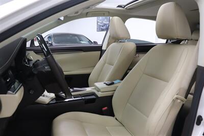2017 Lexus ES 350   - Photo 11 - Jacksonville, FL 32211