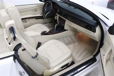2011 BMW 3 Series 335i   - Photo 13 - Jacksonville, FL 32211
