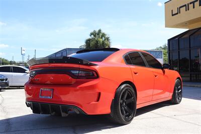 2020 Dodge Charger SXT - Photo 7 - Jacksonville, FL 32211