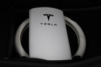 2026 Tesla Model Y Long Range   - Photo 36 - Jacksonville, FL 32211