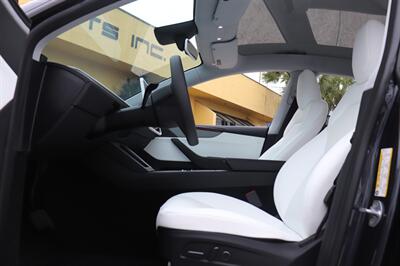 2026 Tesla Model Y Long Range   - Photo 18 - Jacksonville, FL 32211