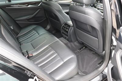 2019 BMW 530i  Sport - Photo 13 - Jacksonville, FL 32211