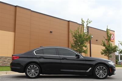 2019 BMW 530i  Sport - Photo 6 - Jacksonville, FL 32211