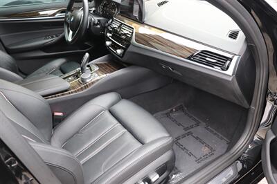 2019 BMW 530i  Sport - Photo 11 - Jacksonville, FL 32211