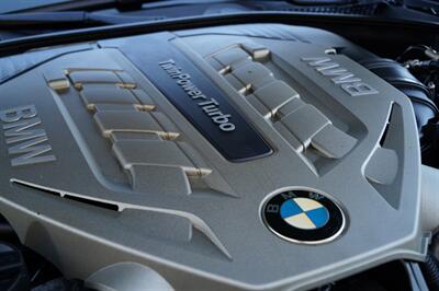 2011 BMW 5 Series 550i   - Photo 24 - Jacksonville, FL 32211