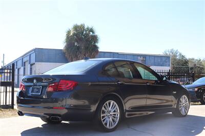 2011 BMW 5 Series 550i   - Photo 5 - Jacksonville, FL 32211