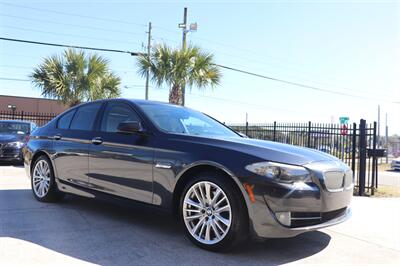 2011 BMW 5 Series 550i   - Photo 7 - Jacksonville, FL 32211