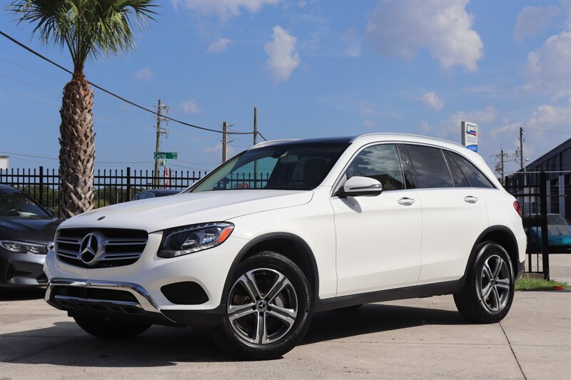 2019 Mercedes-Benz GLC GLC 300   - Photo 1 - Jacksonville, FL 32211
