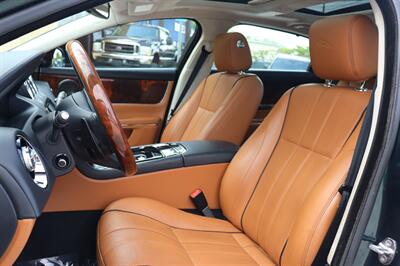 2015 Jaguar XJL Portfolio   - Photo 14 - Jacksonville, FL 32211
