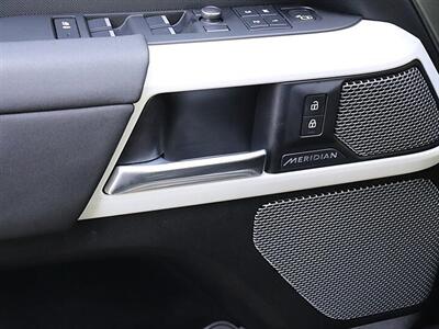 2020 Land Rover Defender 110 First Edition   - Photo 51 - Jacksonville, FL 32211