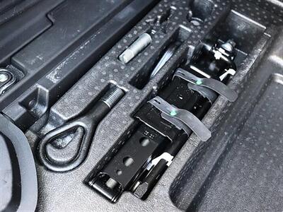 2020 Land Rover Defender 110 First Edition   - Photo 63 - Jacksonville, FL 32211