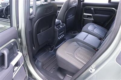 2020 Land Rover Defender 110 First Edition   - Photo 16 - Jacksonville, FL 32211