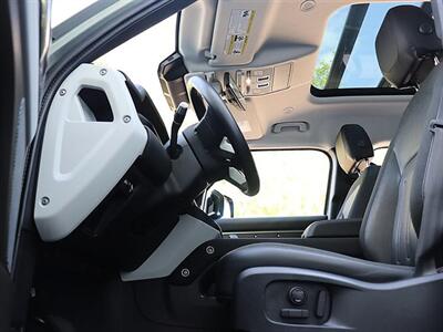 2020 Land Rover Defender 110 First Edition   - Photo 18 - Jacksonville, FL 32211