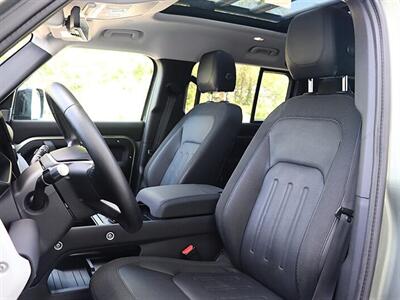 2020 Land Rover Defender 110 First Edition   - Photo 11 - Jacksonville, FL 32211
