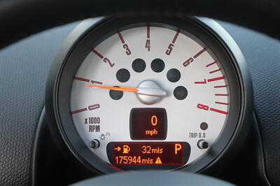 2014 MINI Countryman Cooper S - Photo 33 - Jacksonville, FL 32211