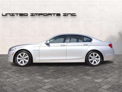 2011 BMW 5 Series 550i   - Photo 3 - Jacksonville, FL 32211