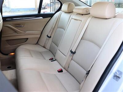 2011 BMW 5 Series 550i   - Photo 16 - Jacksonville, FL 32211