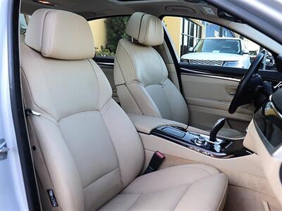 2011 BMW 5 Series 550i   - Photo 12 - Jacksonville, FL 32211