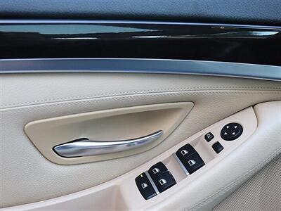 2011 BMW 5 Series 550i   - Photo 35 - Jacksonville, FL 32211