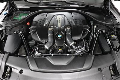 2017 BMW 7 Series 750i   - Photo 60 - Jacksonville, FL 32211
