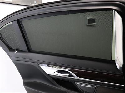 2017 BMW 7 Series 750i   - Photo 18 - Jacksonville, FL 32211