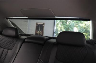 2017 BMW 7 Series 750i   - Photo 24 - Jacksonville, FL 32211