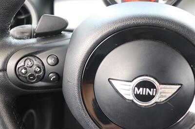 2013 MINI Hardtop Cooper   - Photo 32 - Jacksonville, FL 32211
