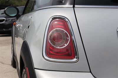 2013 MINI Hardtop Cooper   - Photo 40 - Jacksonville, FL 32211