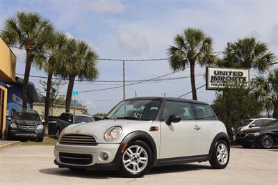 2013 MINI Hardtop Cooper   - Photo 1 - Jacksonville, FL 32211