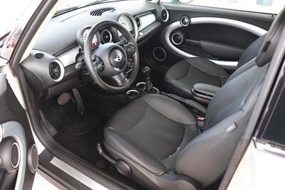 2013 MINI Hardtop Cooper   - Photo 10 - Jacksonville, FL 32211