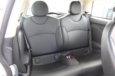 2013 MINI Hardtop Cooper   - Photo 15 - Jacksonville, FL 32211