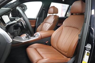 2022 BMW X7 M50i M Sport - Photo 10 - Jacksonville, FL 32211