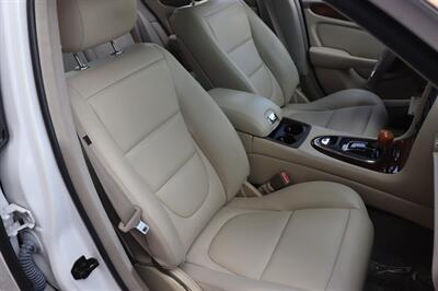 2004 Jaguar XJ8 - Photo 12 - Jacksonville, FL 32211
