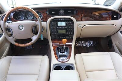 2004 Jaguar XJ8 - Photo 15 - Jacksonville, FL 32211
